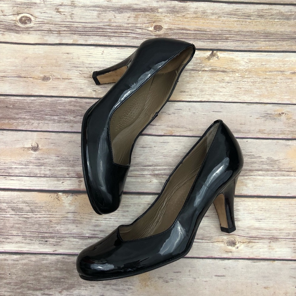 Anyi Lu ‘Emily’ black patent pump - Picture 4 of 8